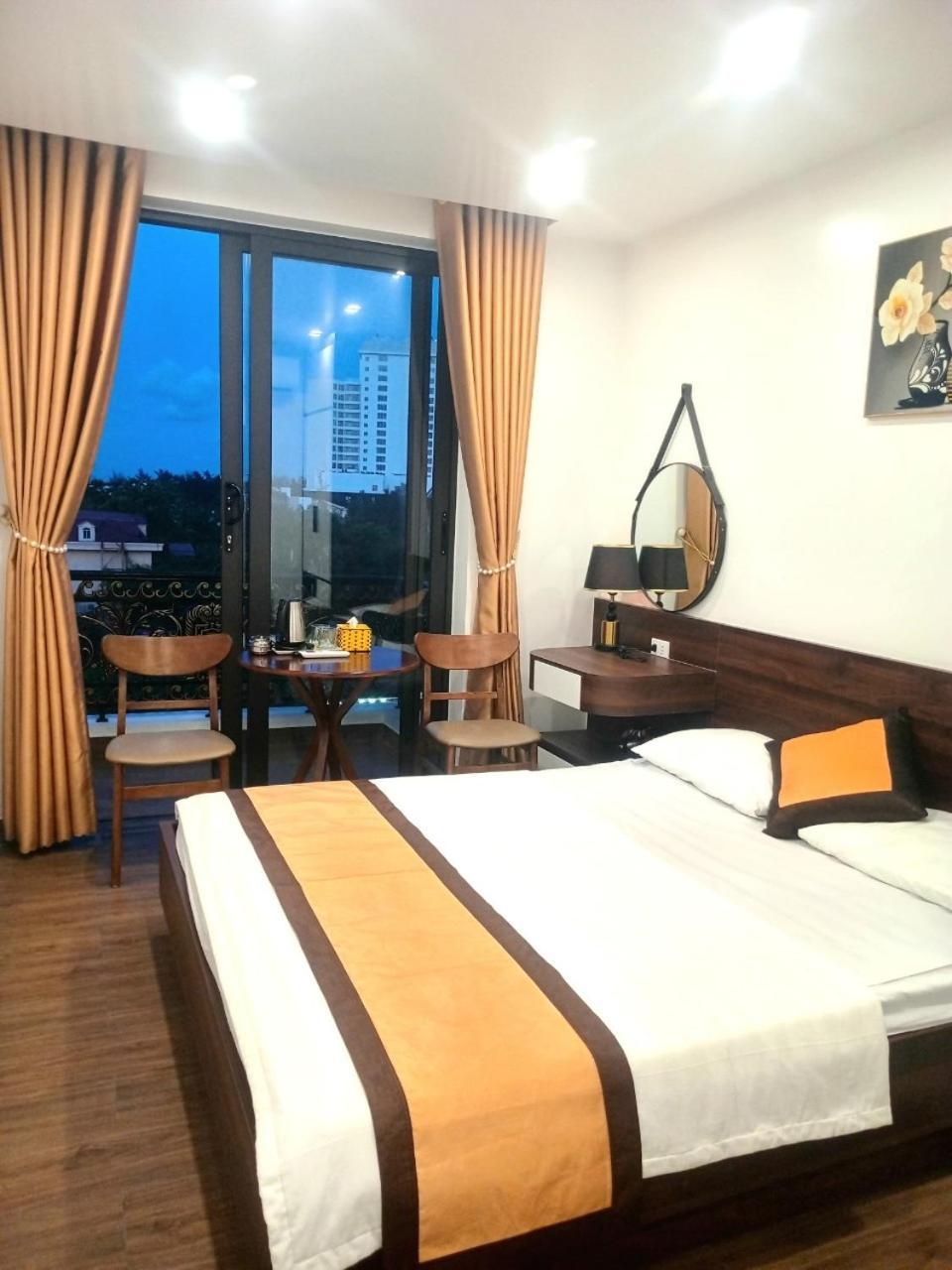 Quang Minh Hotel Ðố Sơn Buitenkant foto