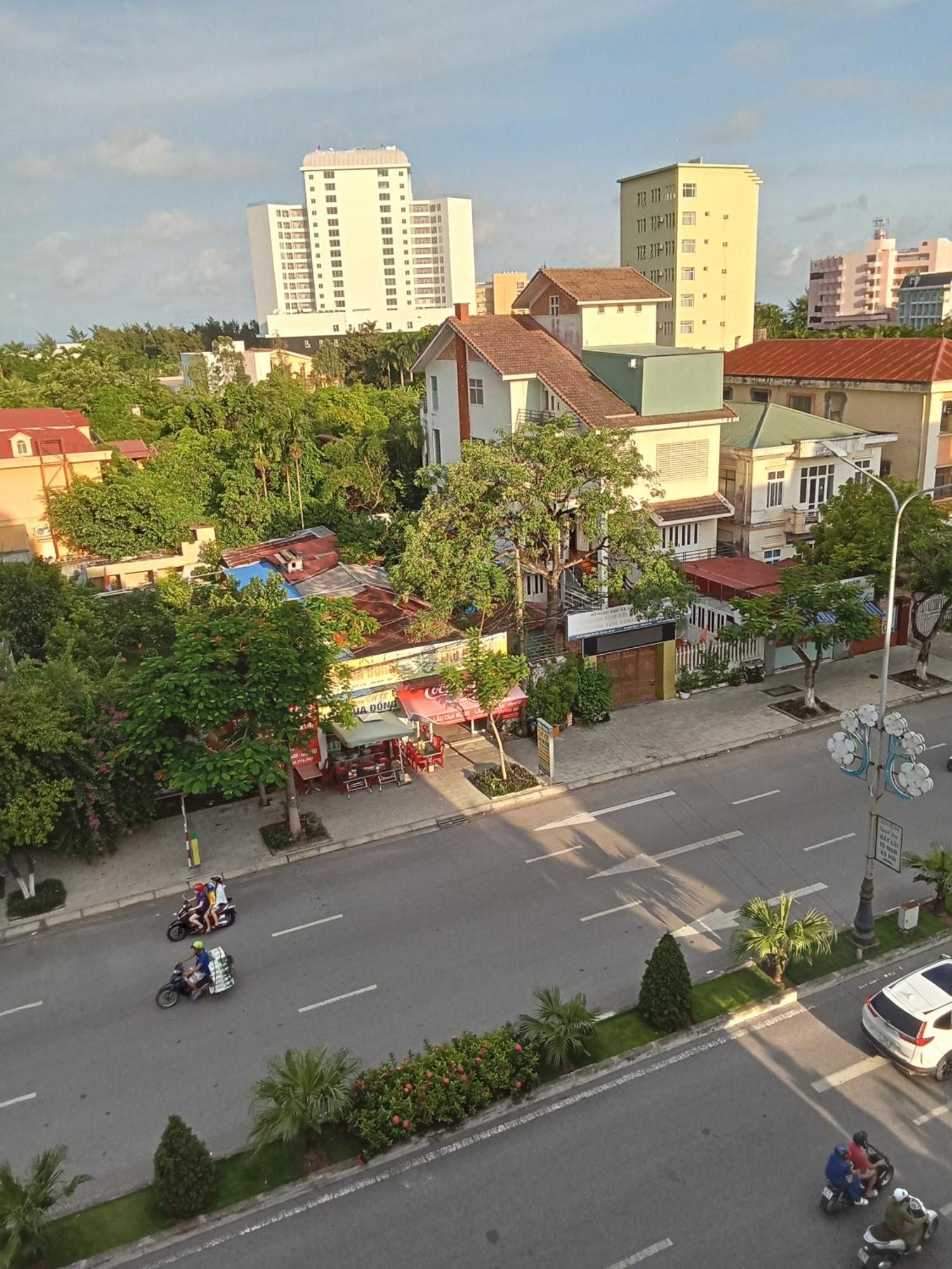 Quang Minh Hotel Ðố Sơn Buitenkant foto